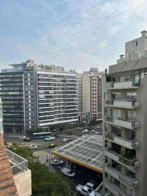 Semipiso Panoramico 2 habitaciones amplia cocina lavadero Parrilla y Cochera privada incluida a metros del subte